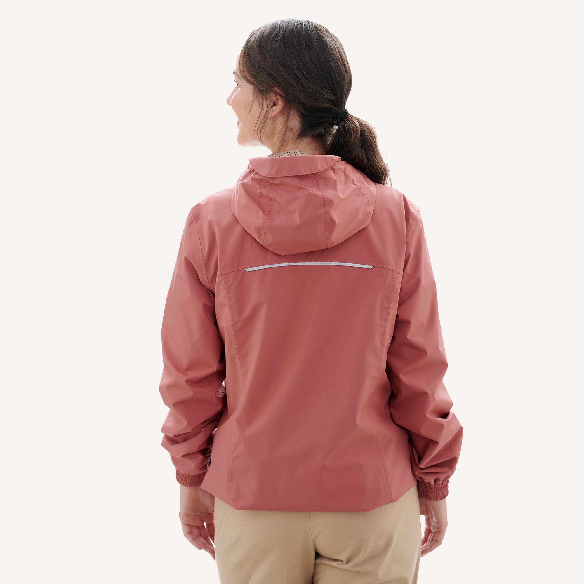 finkid-veera-air-regenjacke-f-r-damen-leicht-mit-10-000-mm-wassers-ule image 6