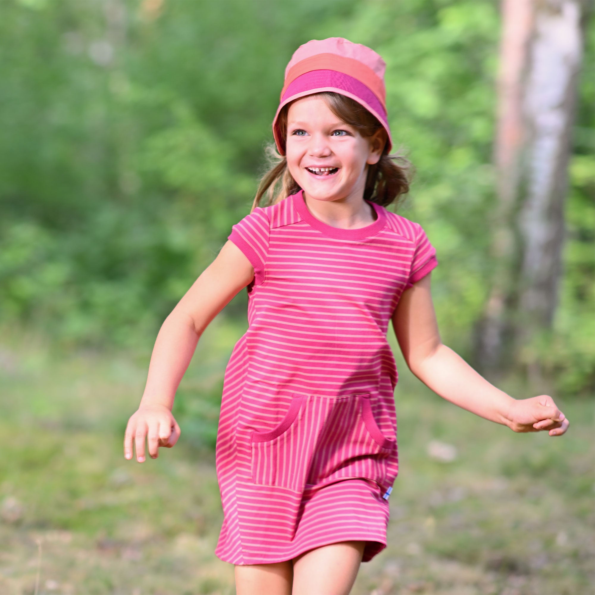 finkid-keidas-kinder-kurzarmkleid-biobaumwolle-streifen image 4