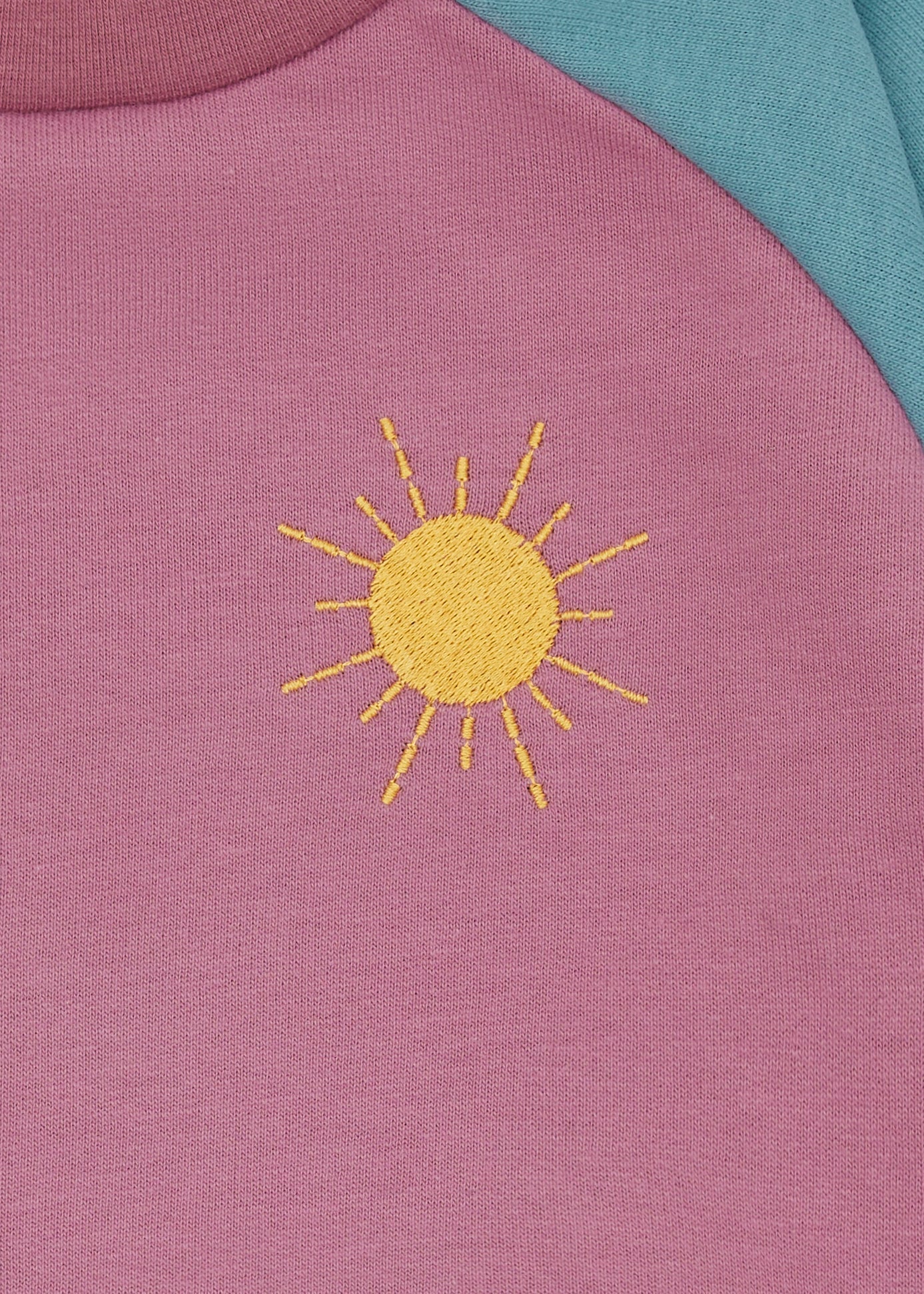loud-proud-sweatshirt-colorblock-mit-raglan-rmeln image 6