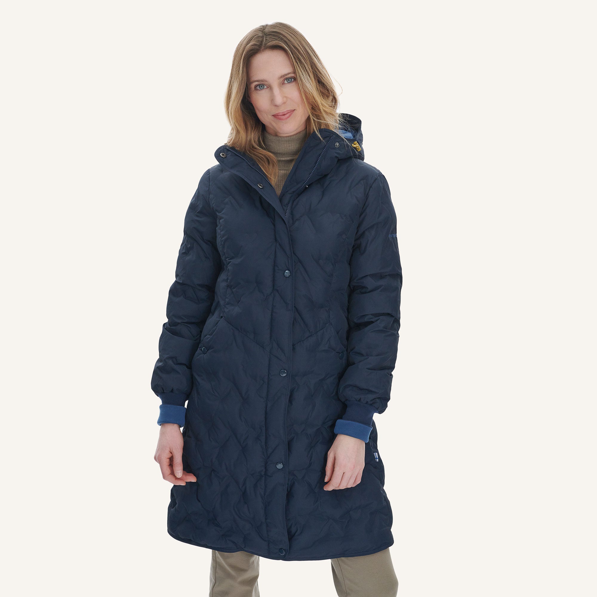 finkid-juolukka-maa-damen-winterjacke-stepp-wasserfest-erweiterbar image 2