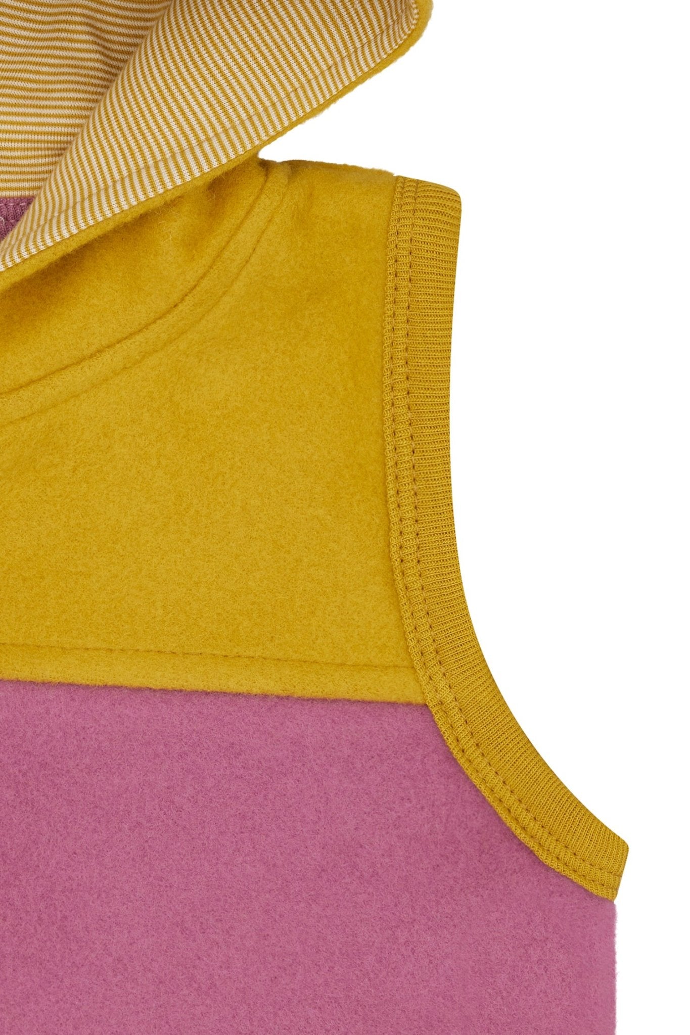 loud-proud-weste-aus-baumwoll-fleece-mit-kapuze-colorblock image 6