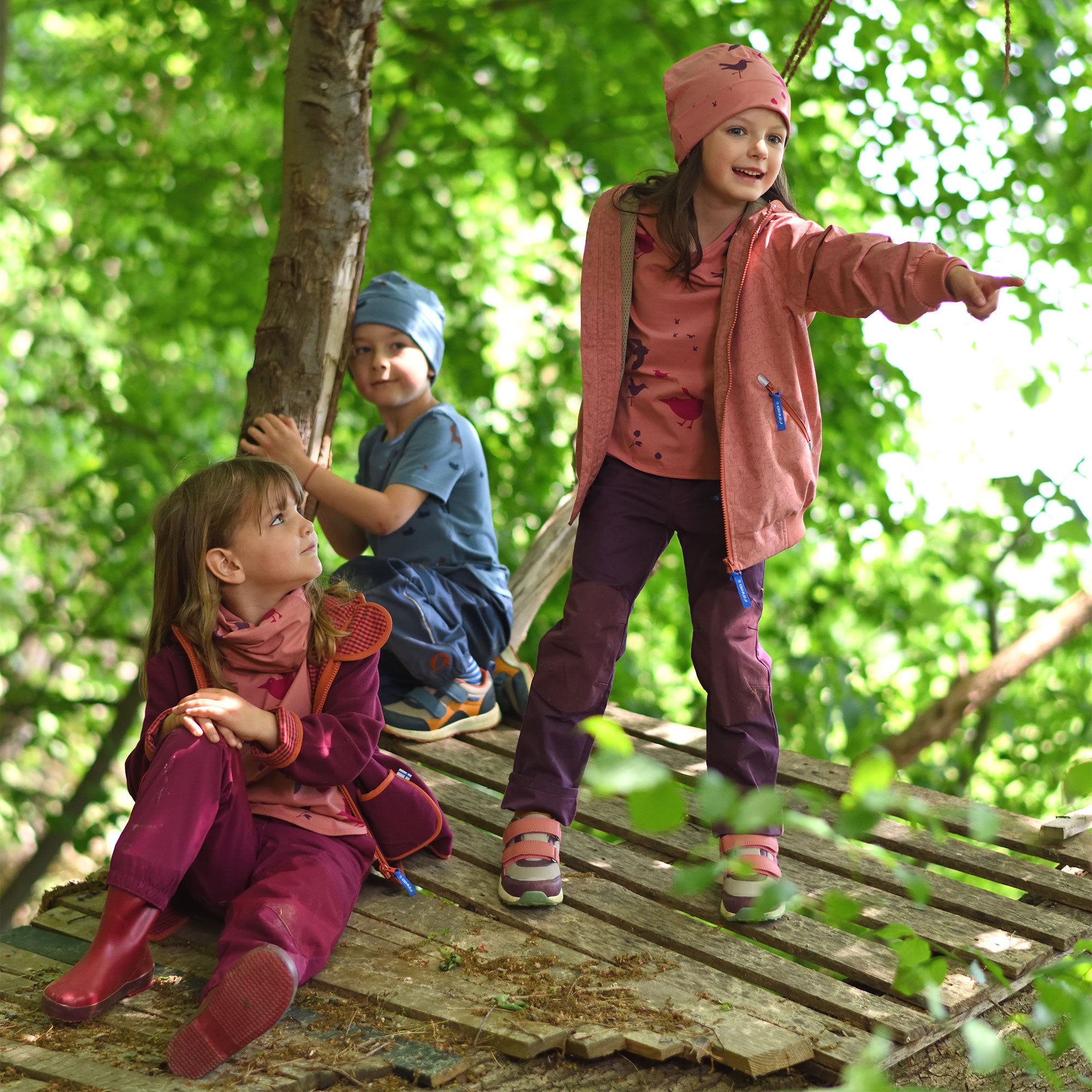 finkid-kuusi-canvas-kinder-outdoorhose-sommer image 5