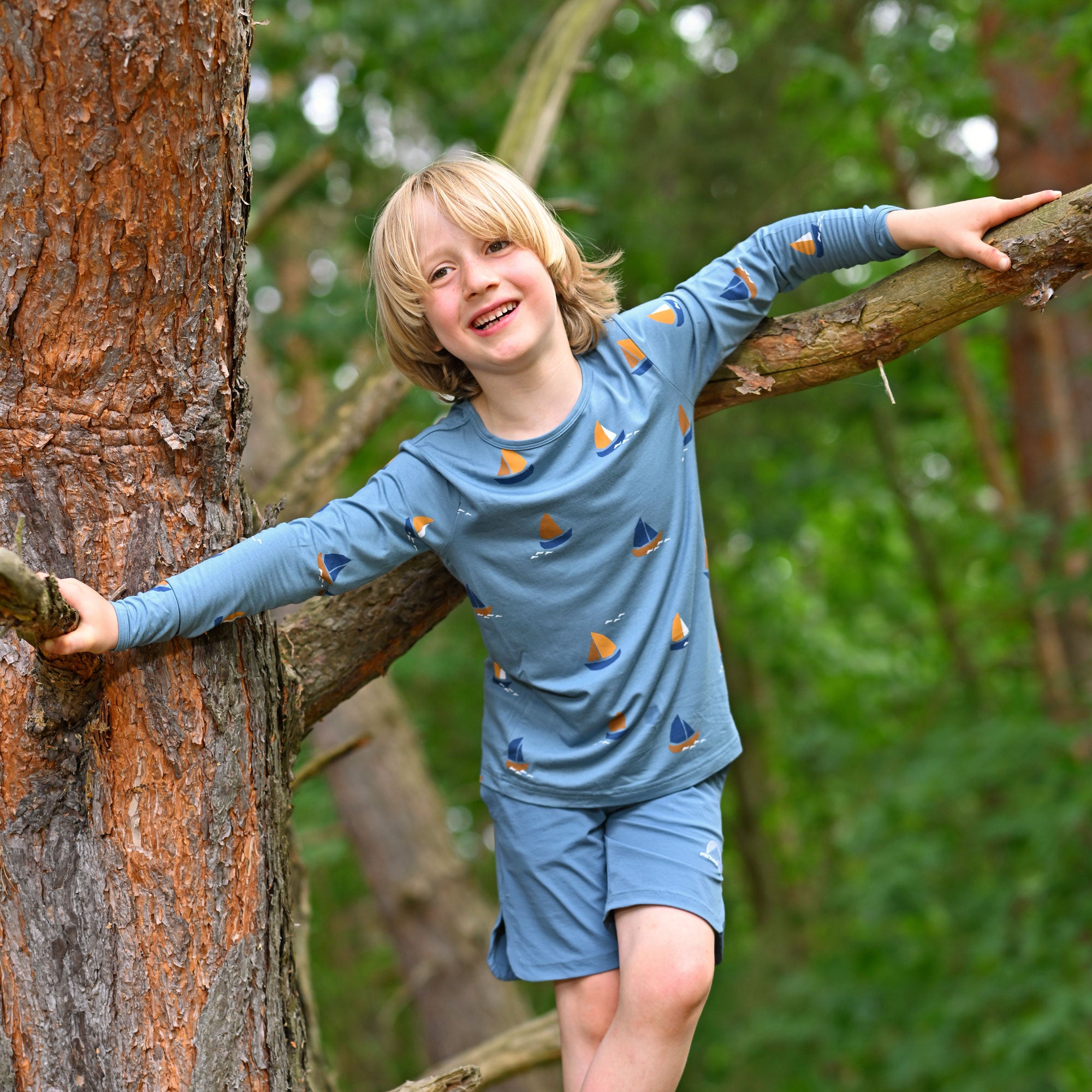 finkid-juhannus-sun-longsleeve-kinder-uv-shirt-upf-50-bambus image 7