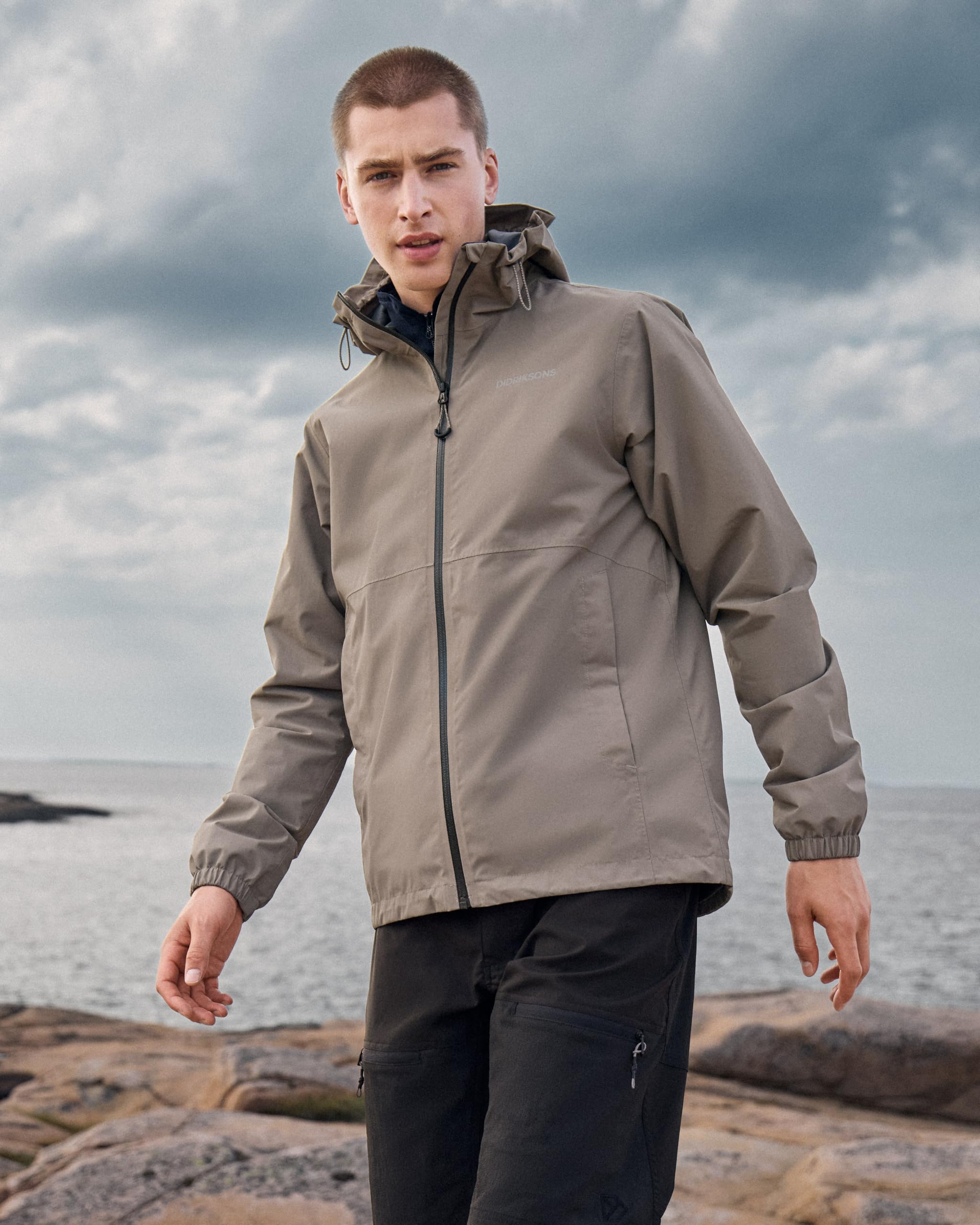 didriksons-herren-regenjacke-ecolactam-wasserdicht-leicht image 3
