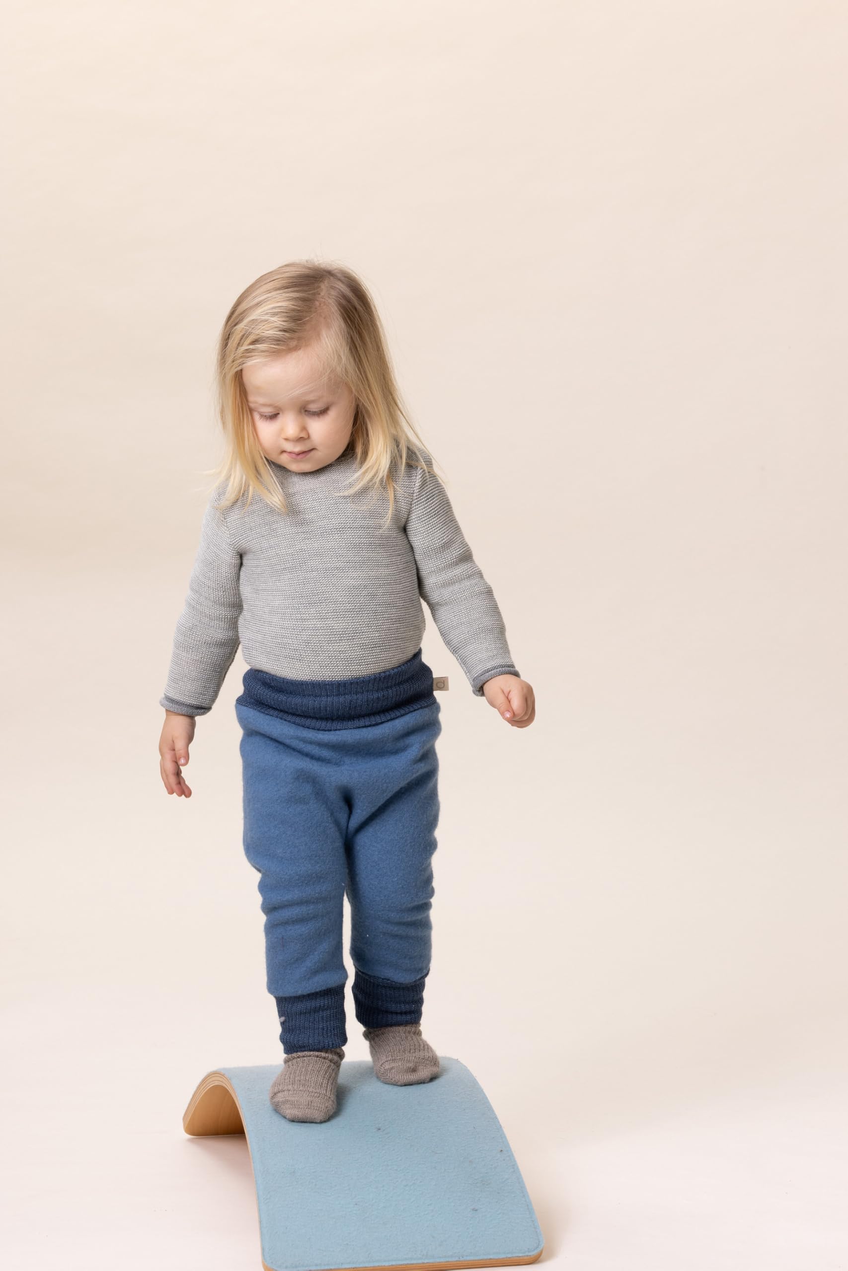 disana-pumphose-baby-kinder-100-bio-merino-wollwalk-260g-gr-62-104-unisex image 2